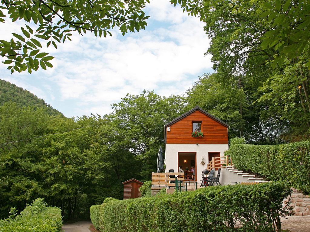 Cottage With A Terrace And A View Of The Valley Aywaille Exterior foto